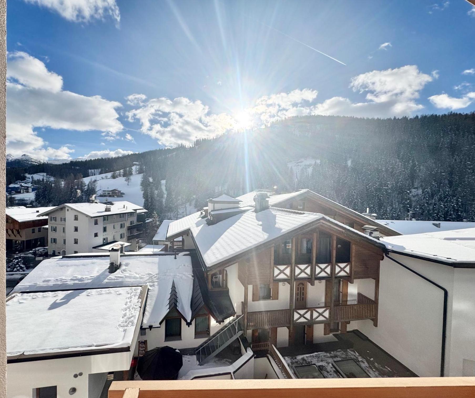 Residence Vajolet San Cassiano Luaran gambar