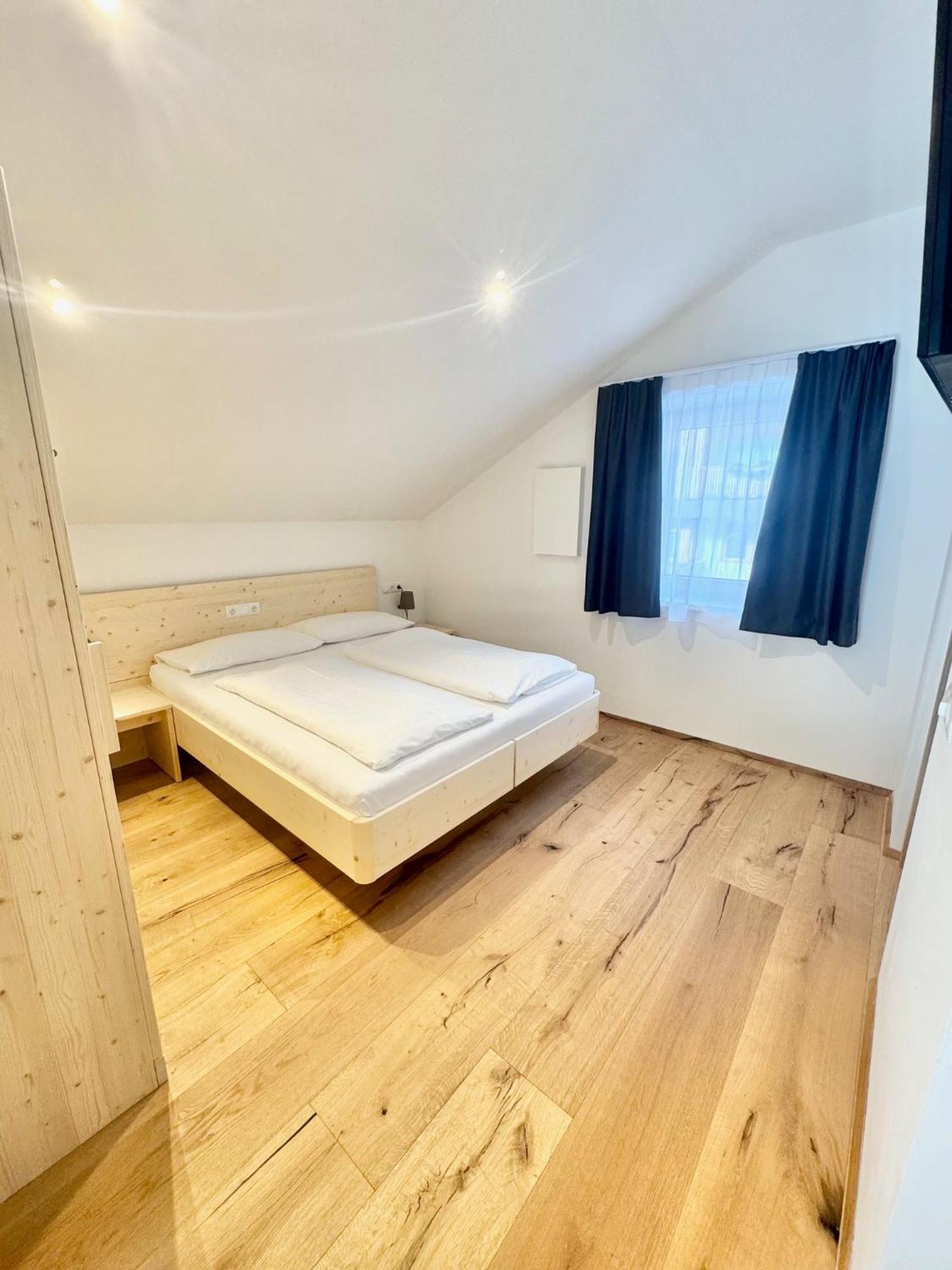 Residence Vajolet San Cassiano Luaran gambar