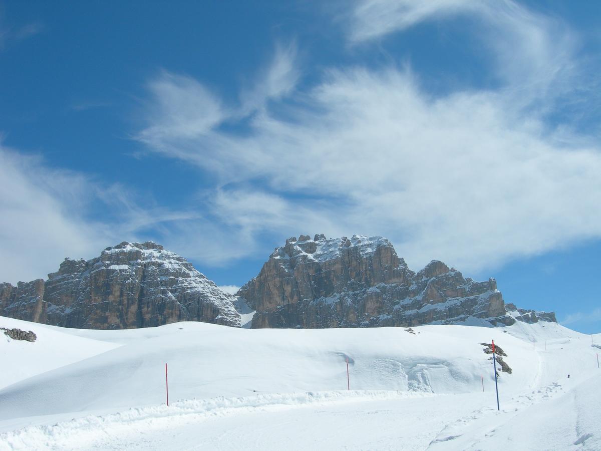 Residence Vajolet San Cassiano Luaran gambar